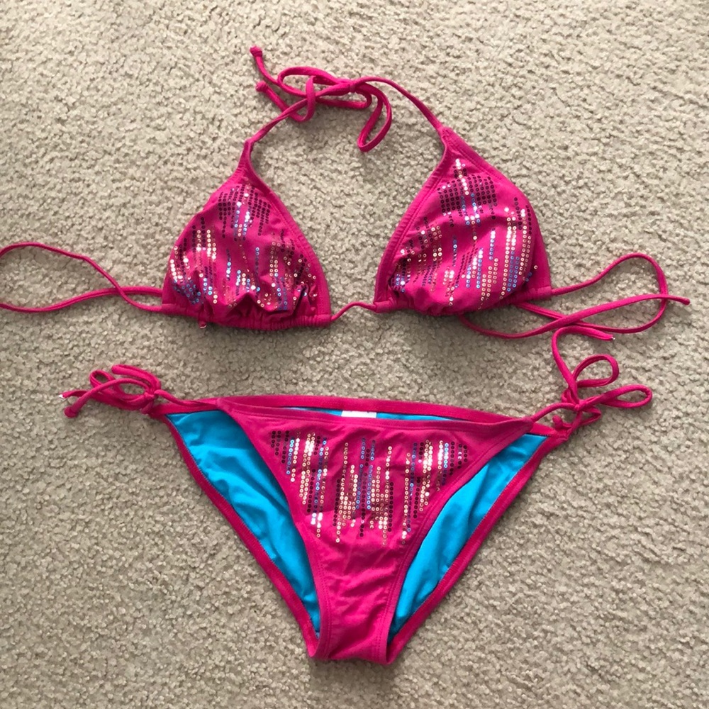 Swim suit